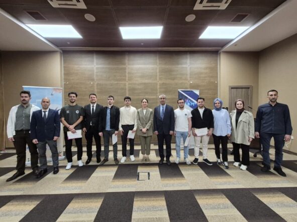 GTÜ'de Sektör Destekli Eğitim Modeli: Öğrenciler Uygulamalı Sertifika Programını Tamamladı