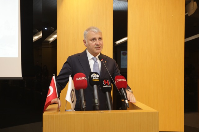 Altuğ: Kredi faiz oranlarının yüzde 60’lara ulaştığı bir ortamda işimizi sürdürülebilmek zorlaşıyor