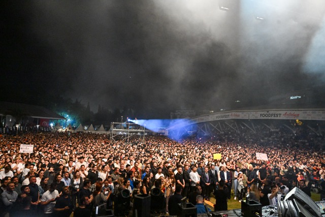 Simge 4. Uluslararası FoodFest Antalya Gastronomi Festivali Konseri-2025