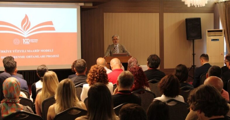 Eğitimde yeni dönem: Müze, sergi ve bilim merkezleri ders materyali oluyor