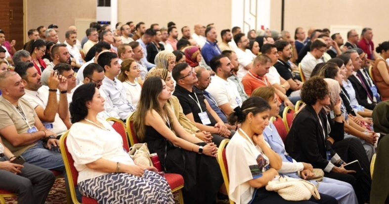 Bakan Tekin: Türkiye’nin Eğitim Sistemiyle Gurur Duyabilirsiniz